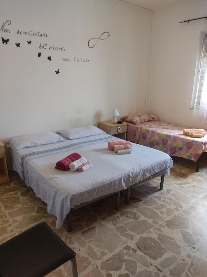 Il Girasole Bed and Breakfast Crotone Buitenkant foto