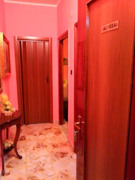 Il Girasole Bed and Breakfast Crotone Buitenkant foto